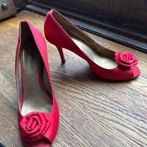 Charles David Scarlet Peep Toe Heels with Rose Detail